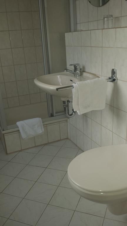 Hotel Restaurant Platamon Feuchtwangen Room photo