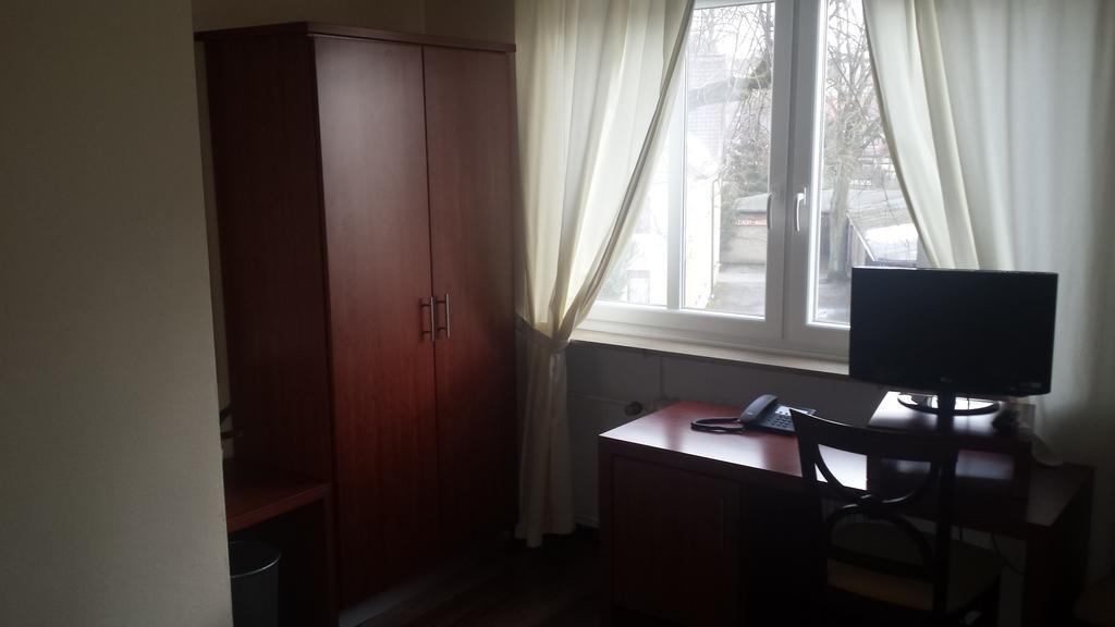 Hotel Restaurant Platamon Feuchtwangen Room photo